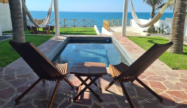 Stunning views! Private 3 bedroom OCEANFRONT home with small pool