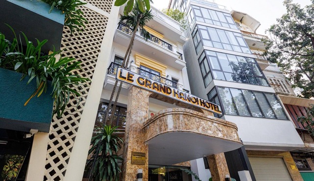 Stylish Double Comfort | Central Park Area – Hanoi