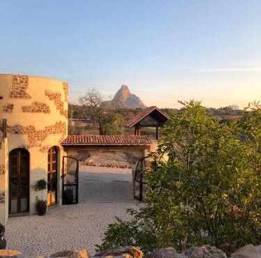 Suites Campestres Montebello