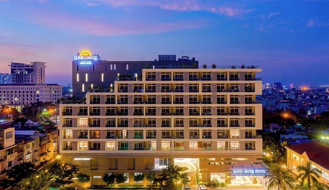 Sunflower International Village