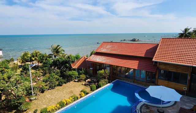 Sunny Shore Resort