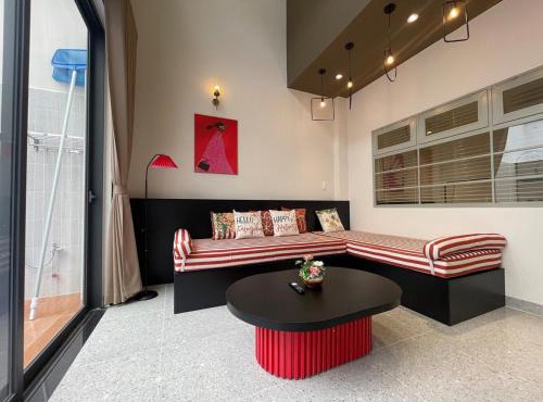 SUNNY villa by the beach-Private Pool-3 bedrooms