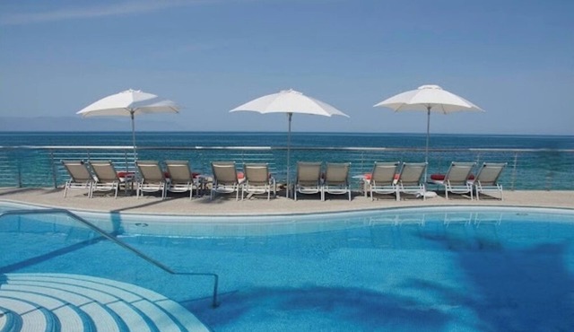 Sunset Plaza, Ocean View,Two Queen Beds,