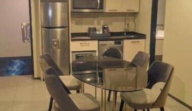 Superior King Suite