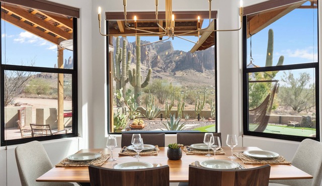 Superstition Mountain Views, Hot Tub, Putting Green, 2 Firepits, RV/Boat Parking