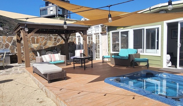 Surf View Casita Verde Jacuzzi , wineries, breweries Restaurants Beach
