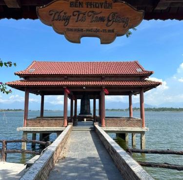 Temple Stay - Diem Phung Pagoda
