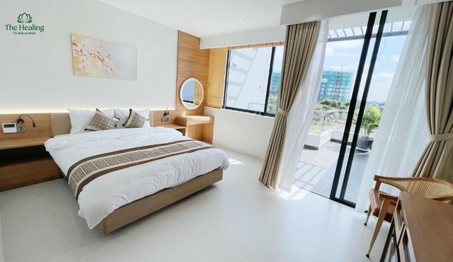 The Healing Luxury Hotel