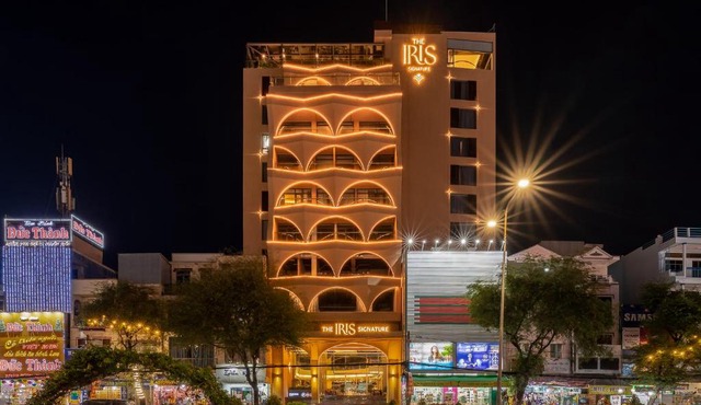 The IRIS SIGNATURE HOTEL AND SPA