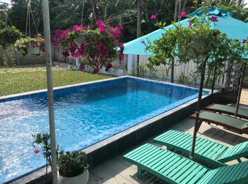 The Moon River Homestay & Villa