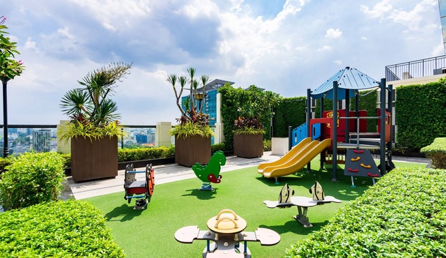 The Rixx Spectacular Apartment in D1/gym/pool/Netlix/3bedrooms/bathtub/security
