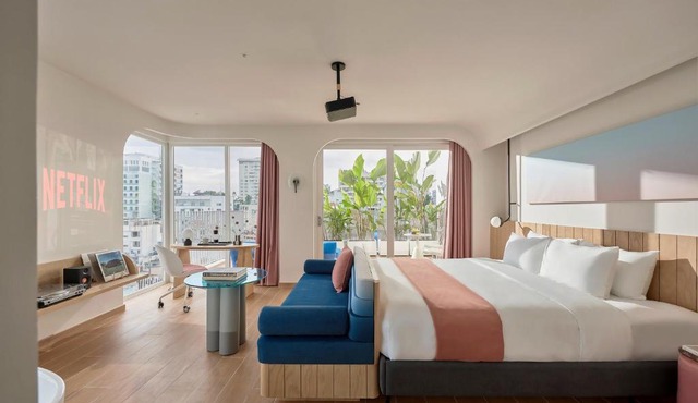 The Urban Resort City Center by Circadian