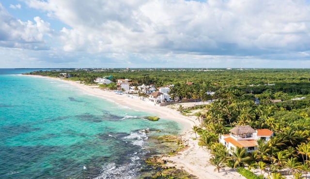 Traditional Beachfront Property! Private Cenote Near Playa Del Carmen