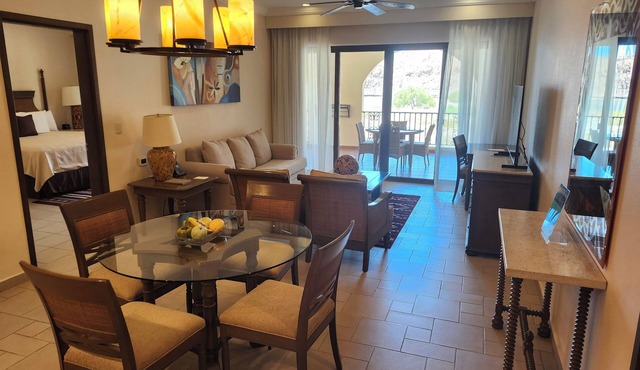 Tranquil 2 bedroom, ocean view resort in Ensenada Blanca at Villa del Palmar.