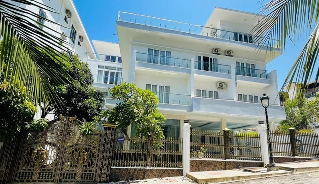Trốn Villa Luxury Nha Trang