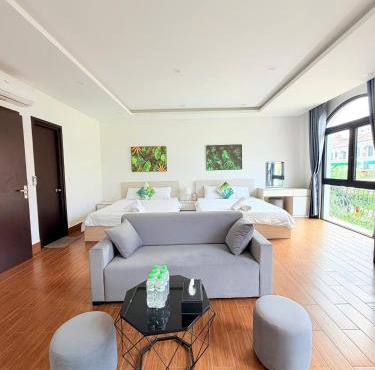 Tropical Bay Villas and Homestay