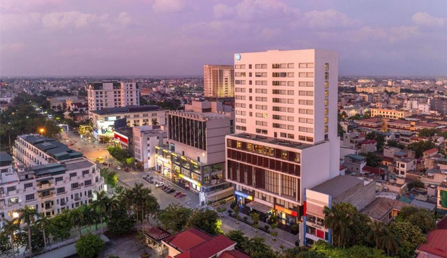 Tru by Hilton Thai Binh City Centre