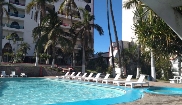 Urban Escape: Affordable Room for Friends, Family, or Solo Travelers