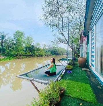 Về Nhà homestay