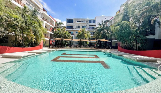 Very Big recently renewed 3 bedrooms apartment with private bathroom each