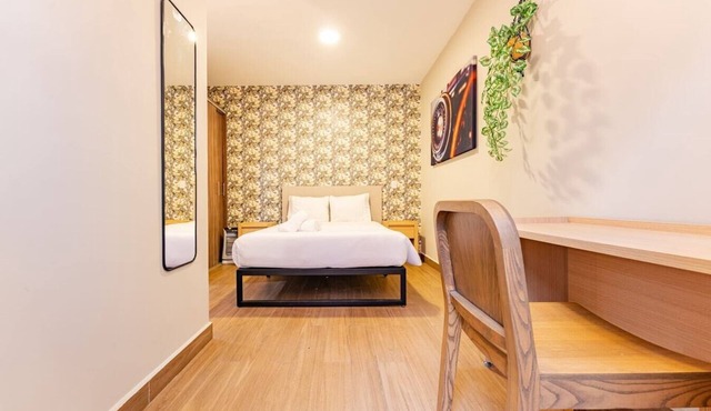 VH | Comfy Suite | Rooftop |186