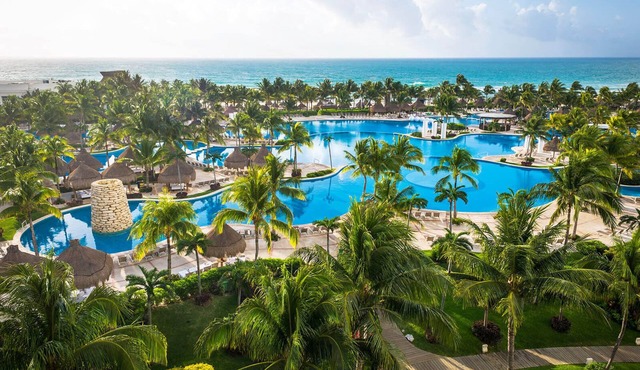Vidanta Exclusive Resort, Experience Luxury vacation Mexico to Caribbean Sea.