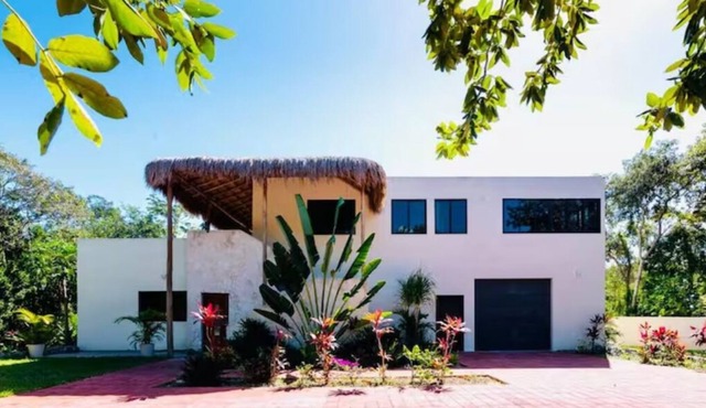Villa 4Bedroom|6 Beds| 5B , Pool , close to Tulum \ Playa del carmen