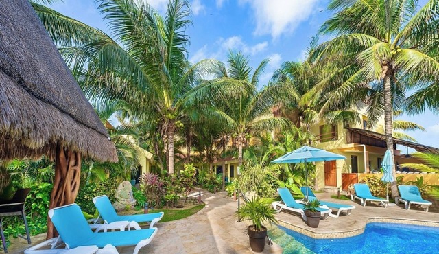 Villa #5 - Isla Retreats | Tropical Gardens + Pool