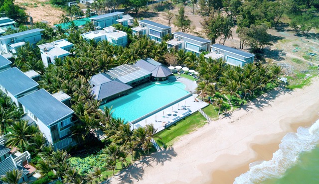 Villa Del Sol Beach resort & Spa