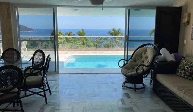 Villa Los Pericos