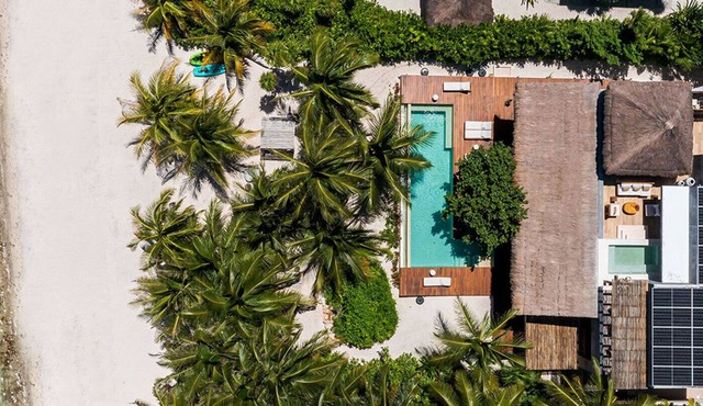 Villa Naj Kan: 9BR Beachfront Escape w/Private Pool + AC Throughout near Tulum