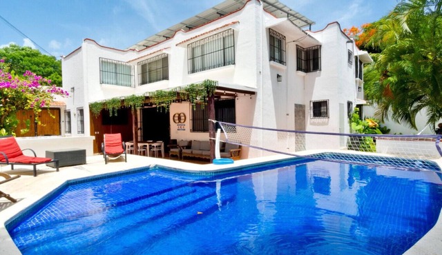 Villa Turix Up to 26 guests 5 min from beach