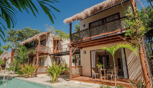 Villas Ahal