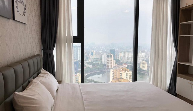 Vinhomes Metropolis Luxury Apartment 4 Br