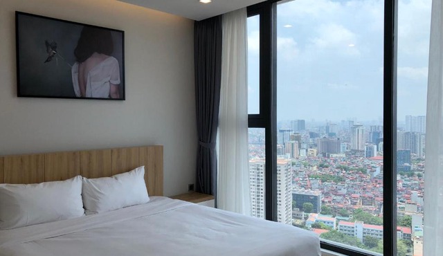 Vinhomes Metropolis Luxury Apartment 2 Br