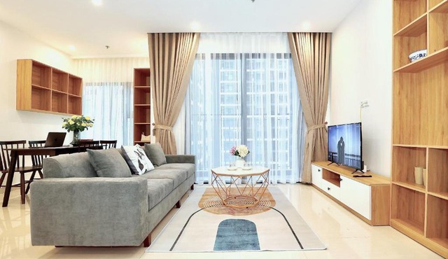 Vinhomes Smart City + 2 Room + Acesss Jap Garden
