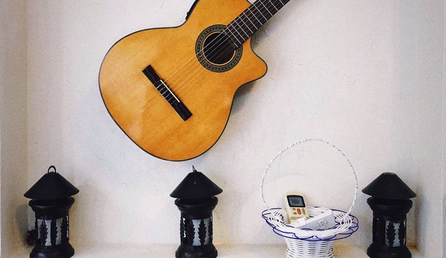 Vintage and Traditional Homestay near TrainStation