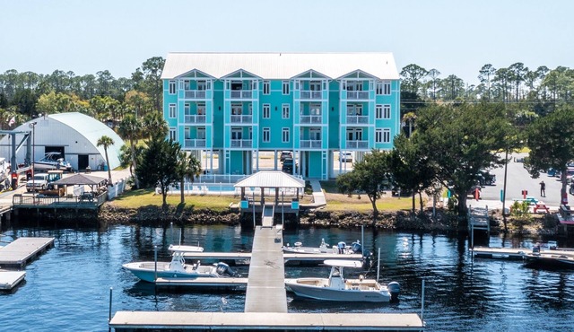 Waterfront, RIVERS EDGE CONDO 2A-BLDG 1 *PRIVATE DOCK and ASSIGNED BOAT SLIP