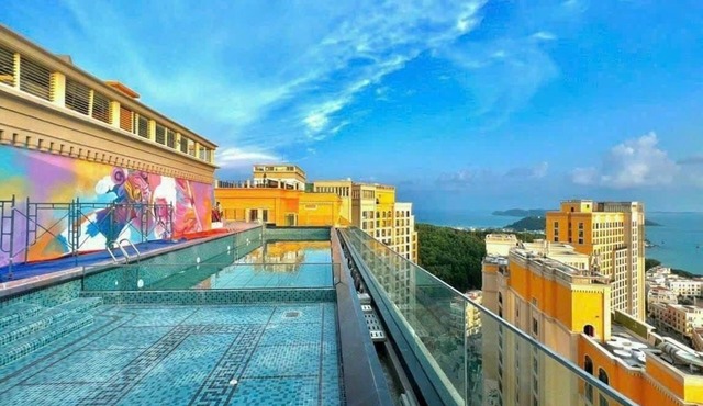 We Young Apartments by HOFs - Fireworks & Ocean view