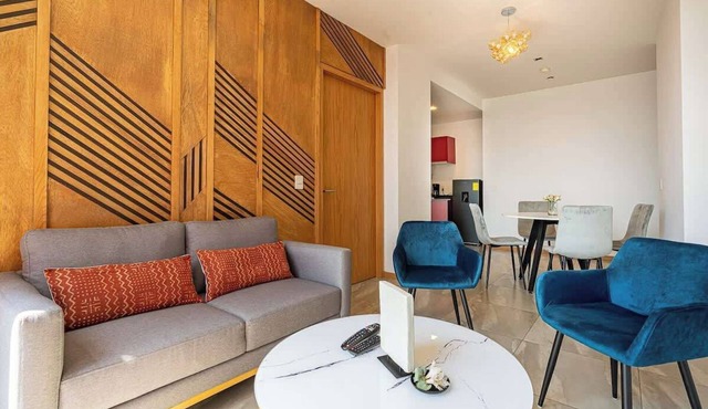 Wondrous apartment 2bed/2bath