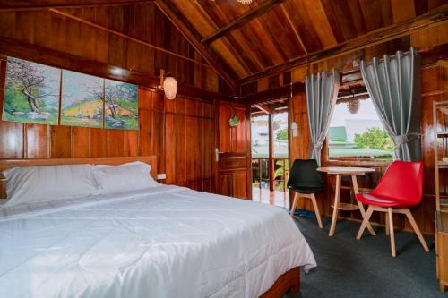 Wooden Homestay LAGI