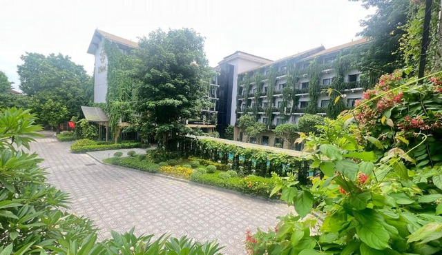 X Hotel Thái Nguyên