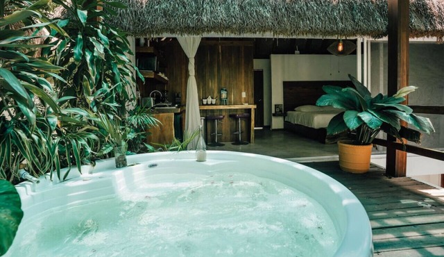 Yaakun Suite con jacuzzi