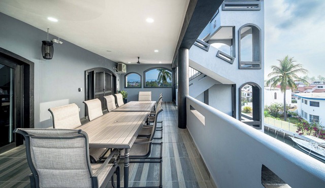 Your ideal stay in a modern apartment, comfort and style.