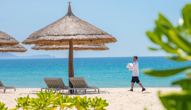 Your villa on the beach