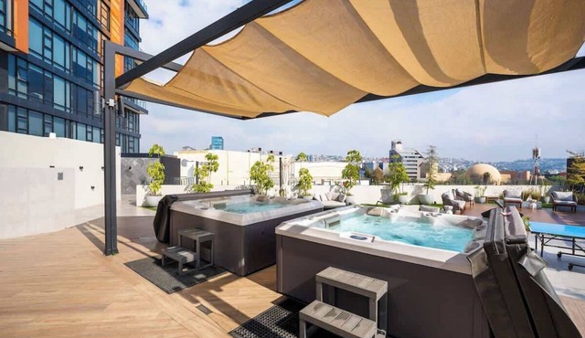 Zona Río 1BR | Jacuzzi, WiFi, Gym – Tijuana Downtown