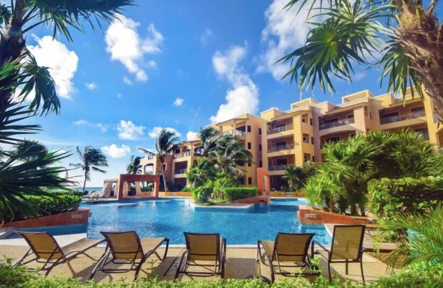 El Faro Oceanfront! 2 Bdrm Ground Floor C101