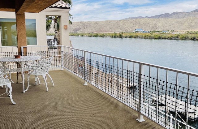 Riverfront Dock 