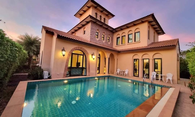Na Chom Thian Resort | 211 m² Resort ∙ 2 bedrooms ∙ 127 guests