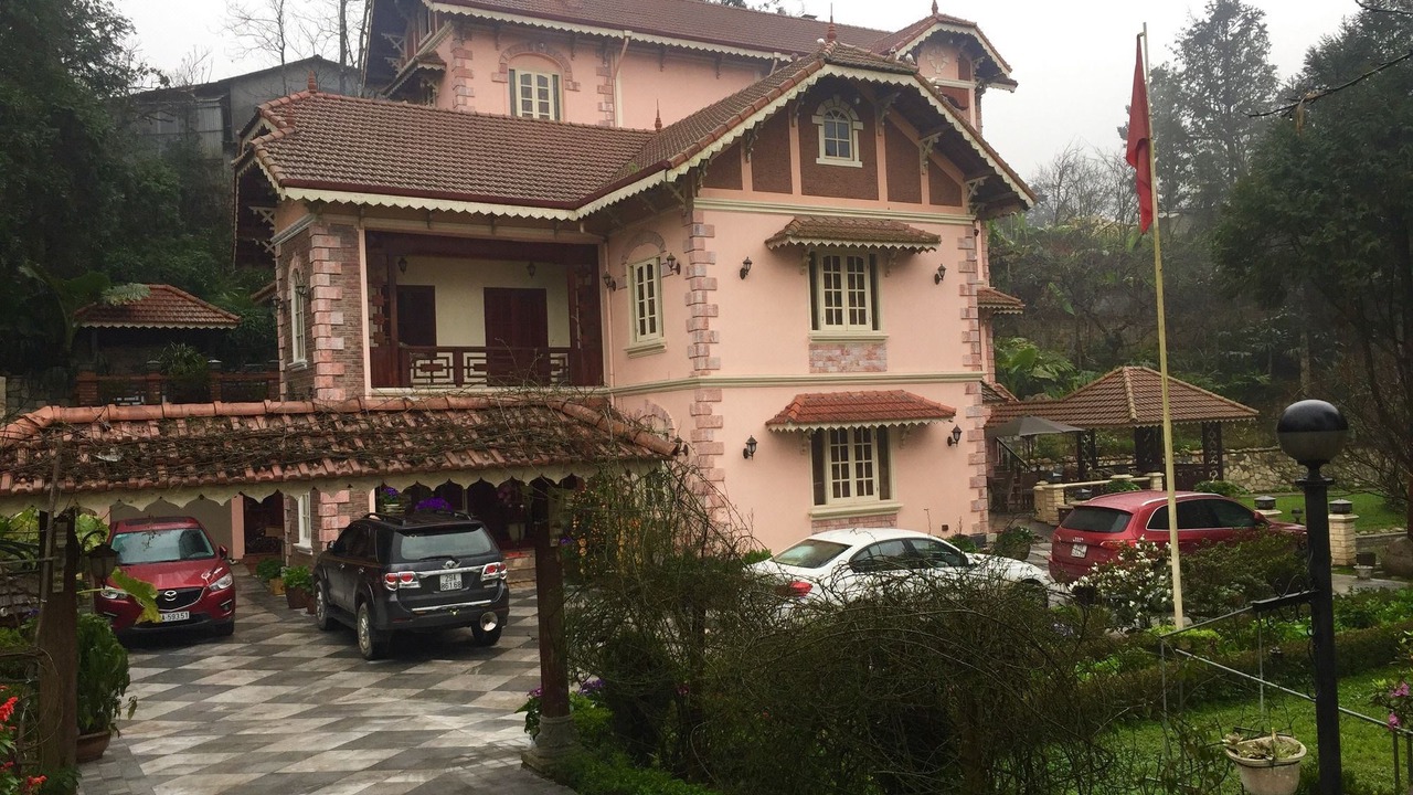 Photo of Buildings in Cha Pai